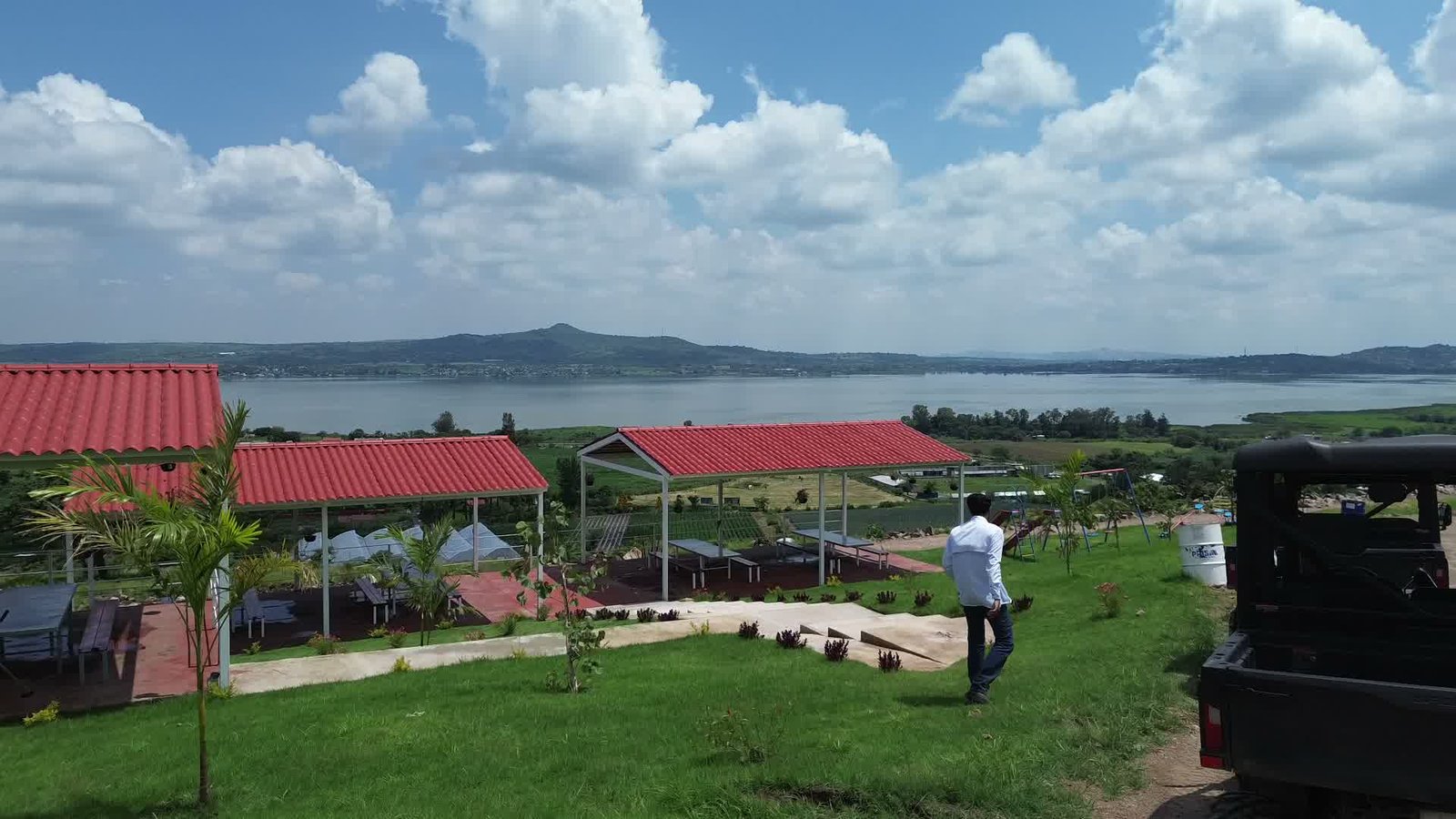 Vista del acceso a Horizontes de Cajititlán